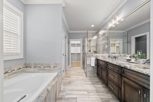 731 Farmington Dr, Lebanon, TN 37087