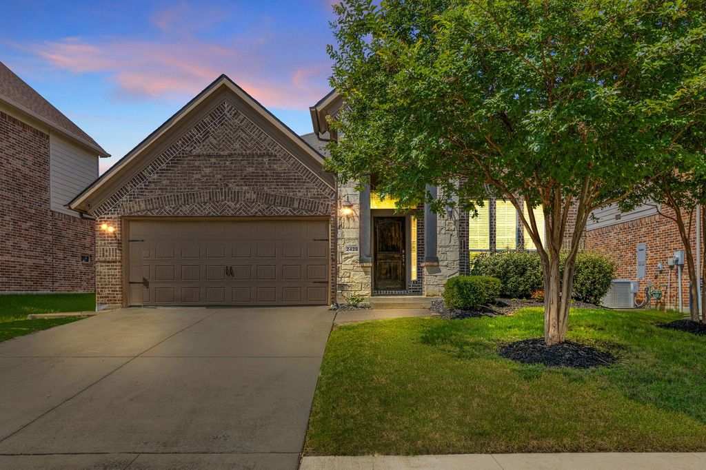 2428 Ranchview Drive, Little Elm, TX 75068