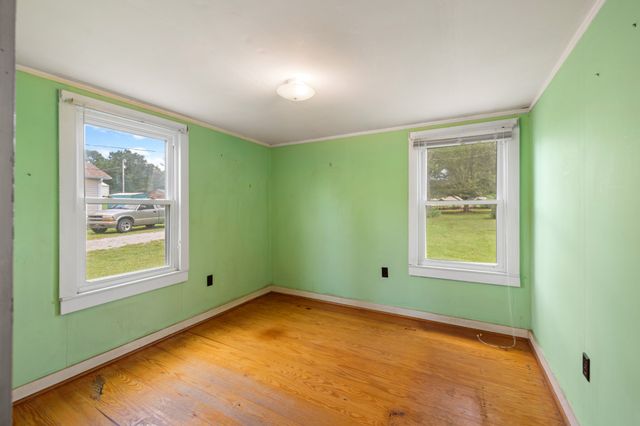 1824 Harriet St, Lewisburg, TN 37091