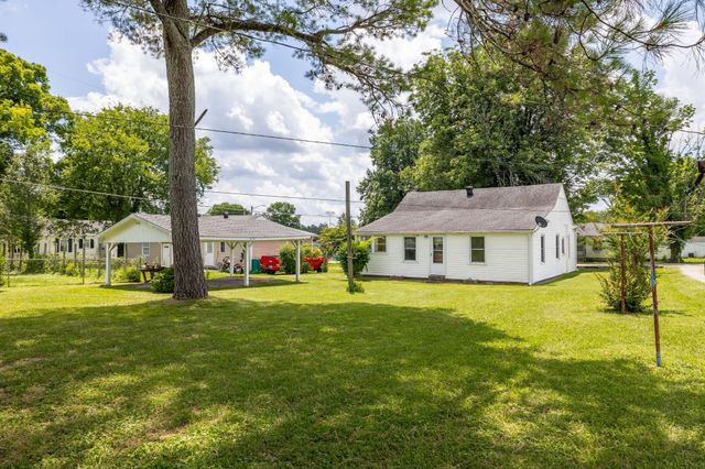 1824 Harriet St, Lewisburg, TN 37091