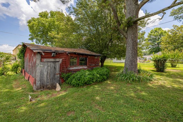 1824 Harriet St, Lewisburg, TN 37091