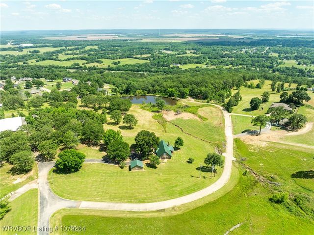 2514 Harmony Road, Alma, AR 72921
