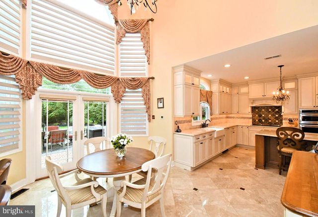 102 CHANNELHOUSE RD, North Wales, PA 19454