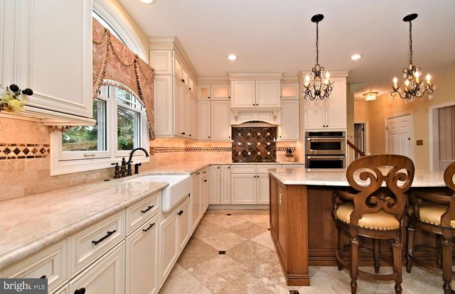 102 CHANNELHOUSE RD, North Wales, PA 19454