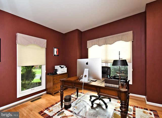 102 CHANNELHOUSE RD, North Wales, PA 19454
