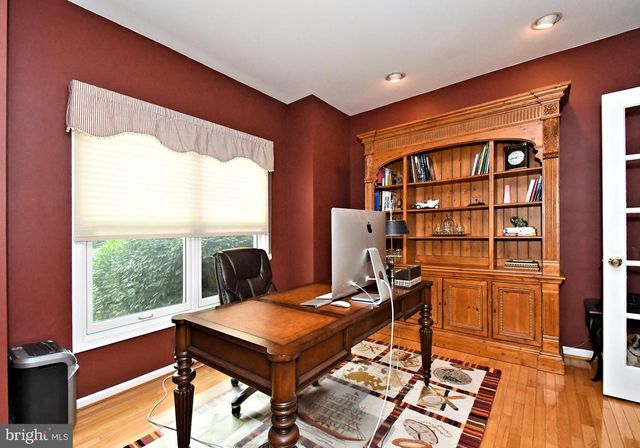 102 CHANNELHOUSE RD, North Wales, PA 19454