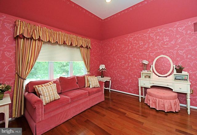 102 CHANNELHOUSE RD, North Wales, PA 19454