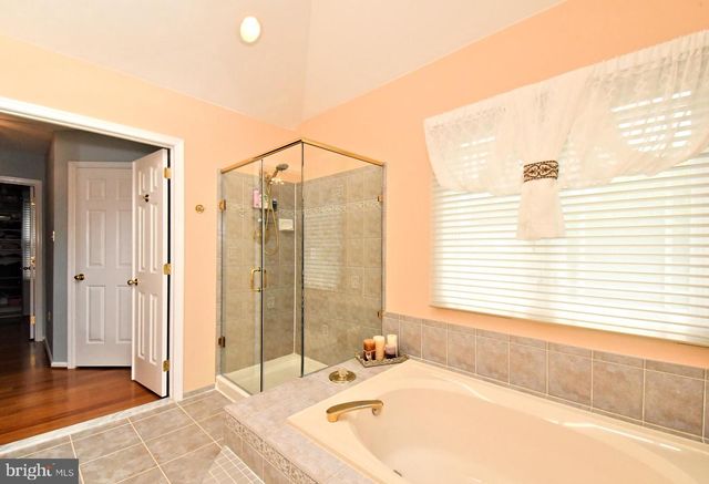 102 CHANNELHOUSE RD, North Wales, PA 19454