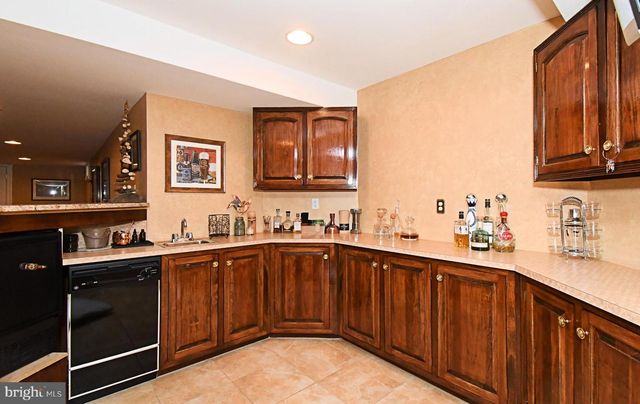 102 CHANNELHOUSE RD, North Wales, PA 19454