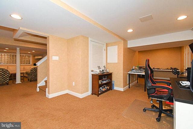 102 CHANNELHOUSE RD, North Wales, PA 19454
