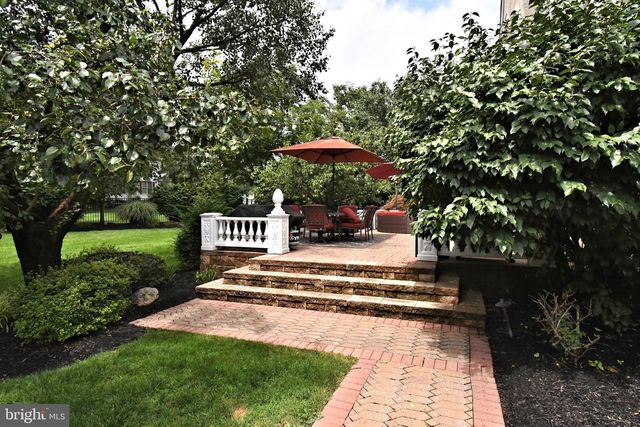 102 CHANNELHOUSE RD, North Wales, PA 19454