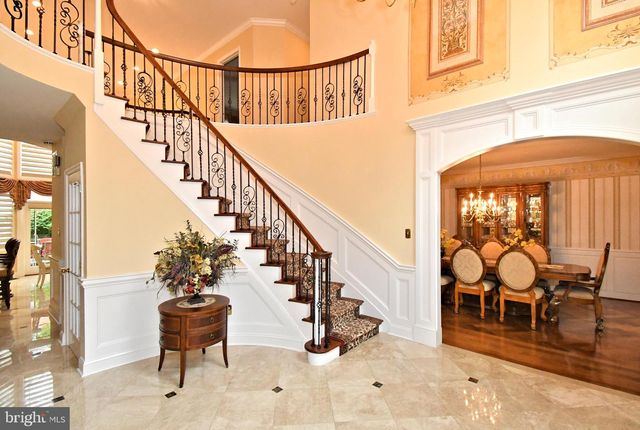 102 CHANNELHOUSE RD, North Wales, PA 19454