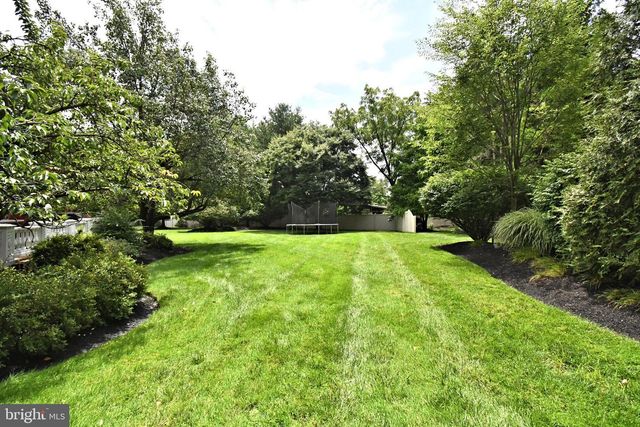 102 CHANNELHOUSE RD, North Wales, PA 19454