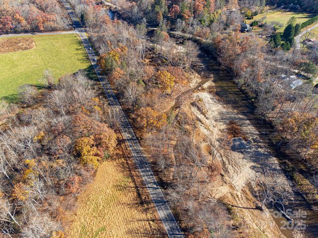 0000 State Hwy 80 S Highway, Burnsville, NC 28714