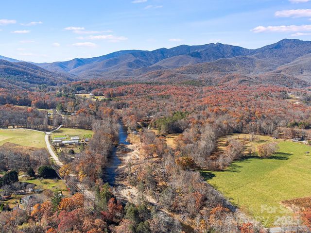 0000 State Hwy 80 S Highway, Burnsville, NC 28714