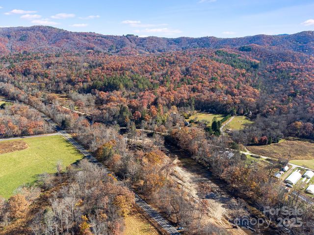 0000 State Hwy 80 S Highway, Burnsville, NC 28714