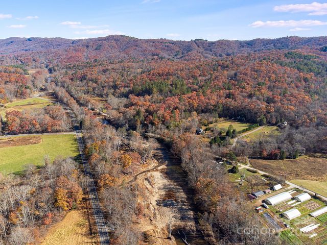 0000 State Hwy 80 S Highway, Burnsville, NC 28714