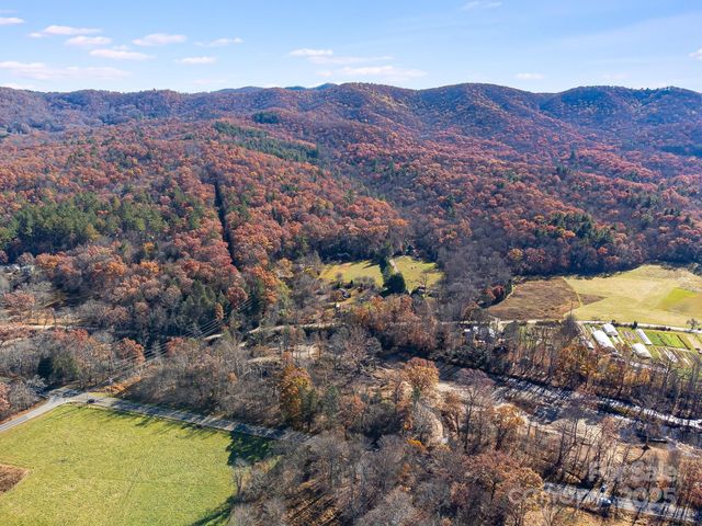 0000 State Hwy 80 S Highway, Burnsville, NC 28714