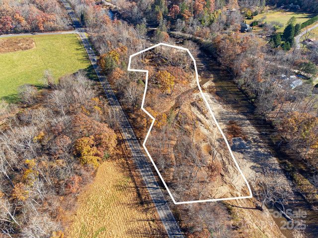 0000 State Hwy 80 S Highway, Burnsville, NC 28714