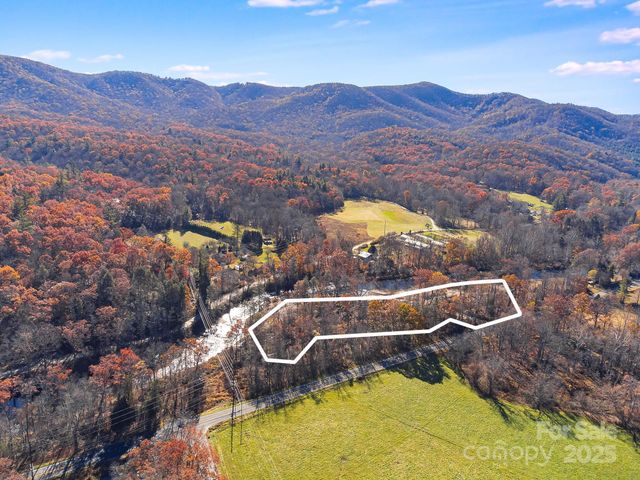 0000 State Hwy 80 S Highway, Burnsville, NC 28714