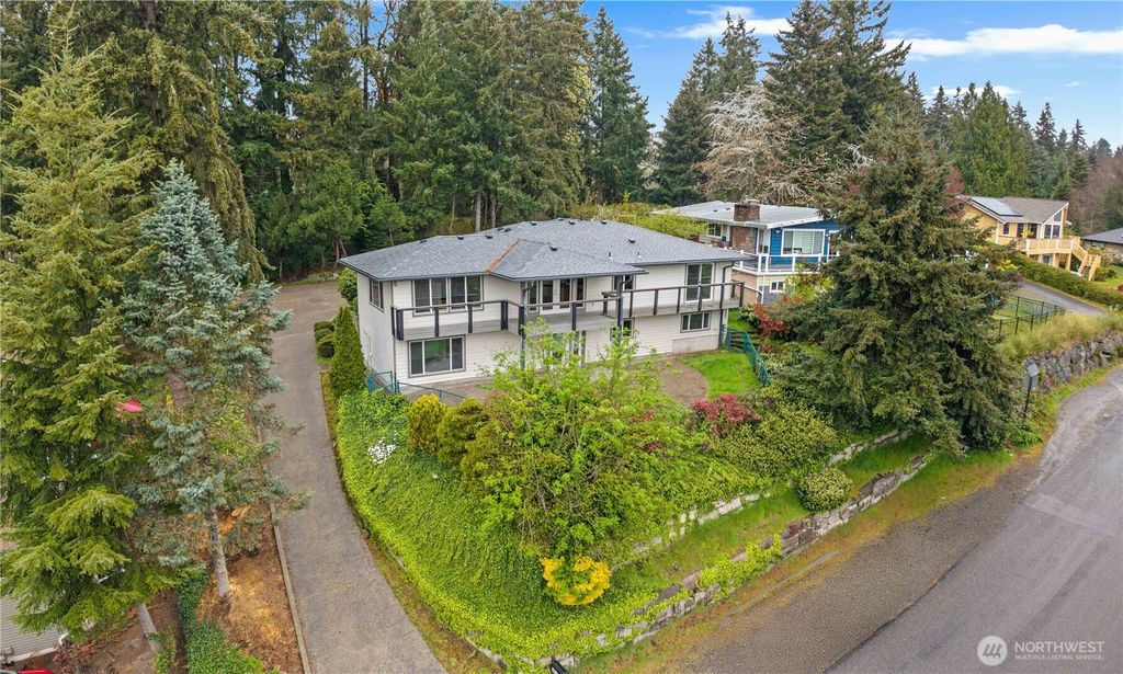 10203 45th Street E, Edgewood, WA 98372