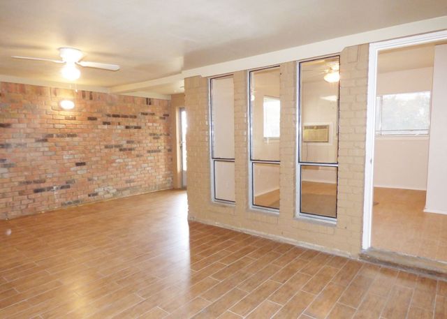 1028 Ridgefield Drive, Plano, TX 75075