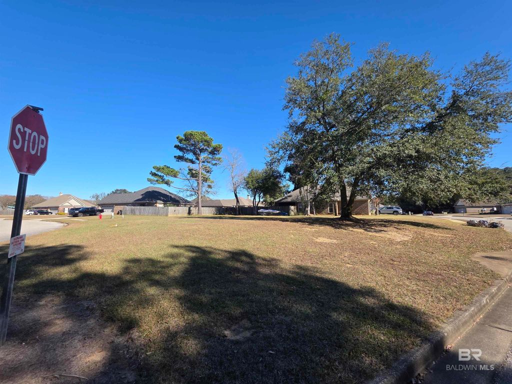 27932 Yorkshire Drive, Loxley, AL 36551