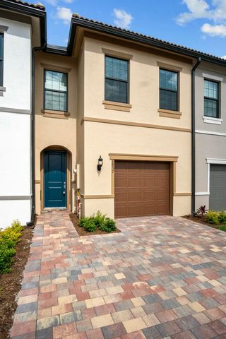 4837 Chantilly Road, Lake Worth, FL 33467