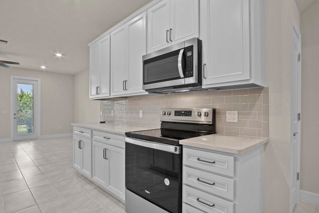 4837 Chantilly Road, Lake Worth, FL 33467