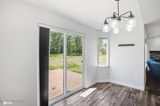 6141 N Snowflower Lane, Palmer, AK 99645
