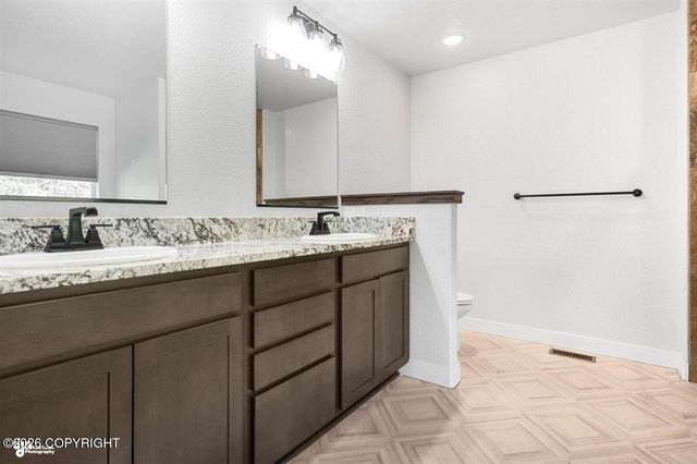6141 N Snowflower Lane, Palmer, AK 99645