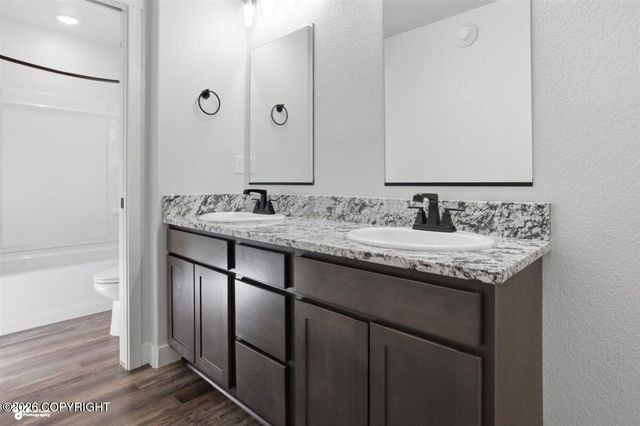 6141 N Snowflower Lane, Palmer, AK 99645