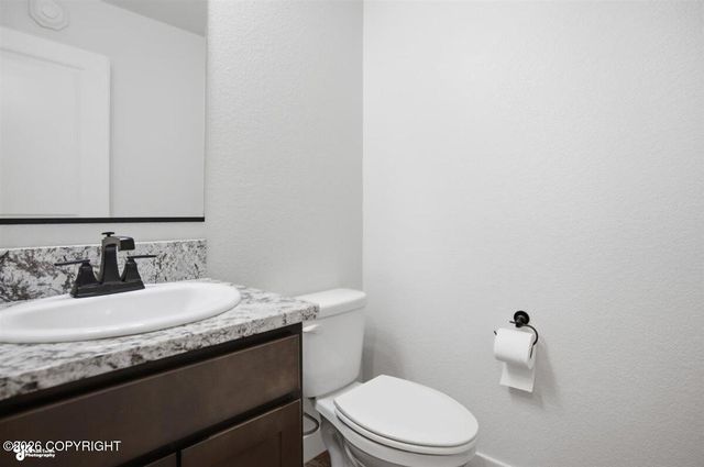 6141 N Snowflower Lane, Palmer, AK 99645