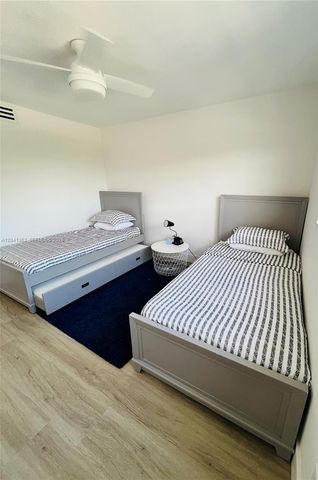 1900 Meridian Avenue 306, Miami Beach, FL 33139