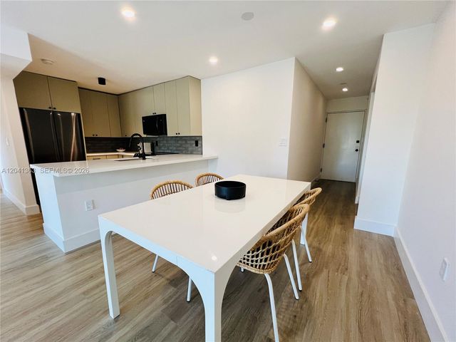 1900 Meridian Avenue 306, Miami Beach, FL 33139