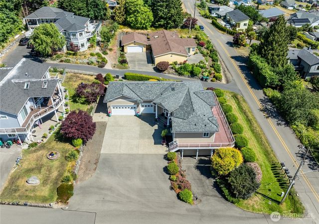 7767 E Spruce Street, Port Orchard, WA 98366