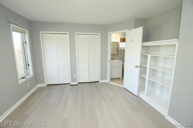 41175 Justin Drive, Clinton Charter Township, MI 48038