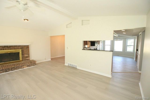 41175 Justin Drive, Clinton Charter Township, MI 48038