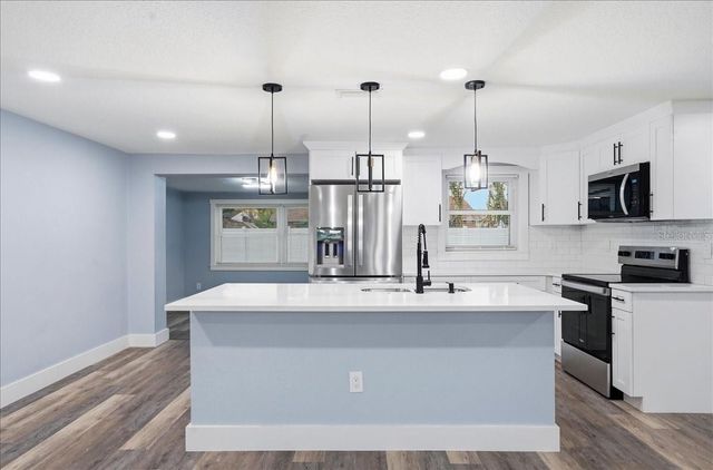 5721 65TH AVENUE N, Pinellas Park, FL 33781