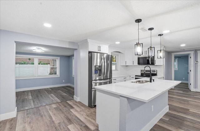 5721 65TH AVENUE N, Pinellas Park, FL 33781