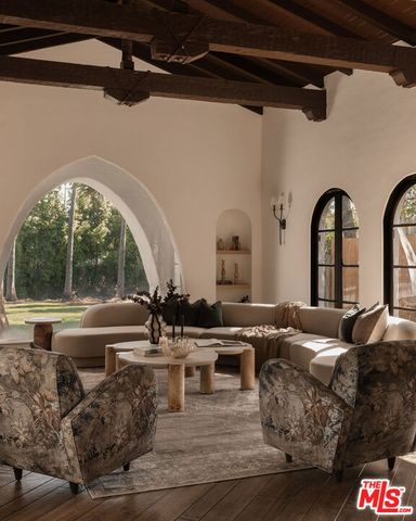 1641 N Ogden Drive, Los Angeles, CA 90046