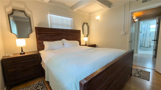 2475 W PAULSTAN COURT, Sarasota, FL 34237
