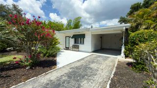 2475 W PAULSTAN COURT, Sarasota, FL 34237