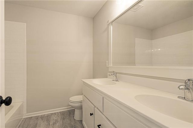 8973 NE 99th Street, Kansas City, MO 64157