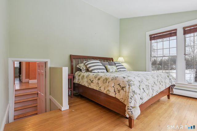 56 Roger Road, New Haven, CT 06515