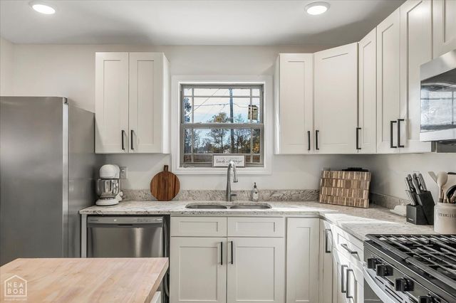 406 Circle Drive, Hoxie, AR 72433