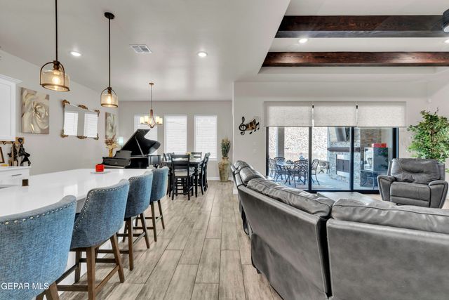 12437 Addingham Ct Court, El Paso, TX 79928