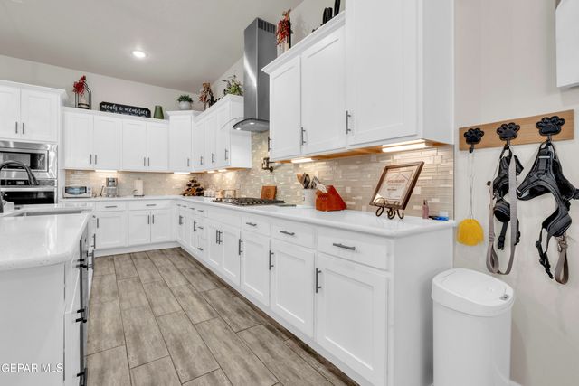 12437 Addingham Ct Court, El Paso, TX 79928