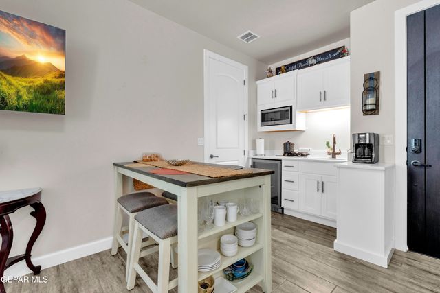 12437 Addingham Ct Court, El Paso, TX 79928