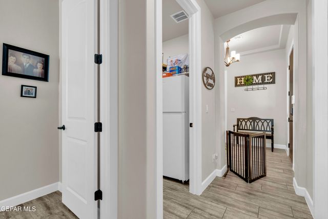 12437 Addingham Ct Court, El Paso, TX 79928